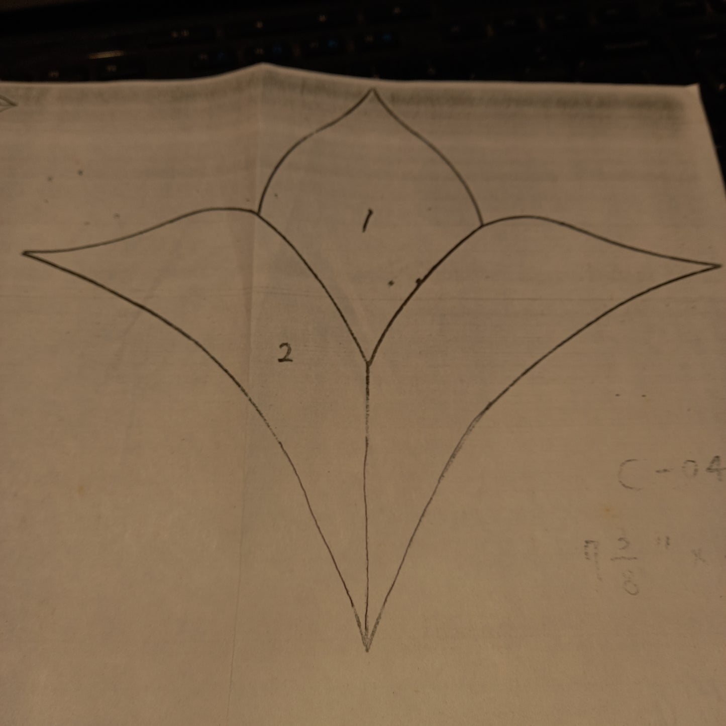 Bevel Cluster - Tulip C 04