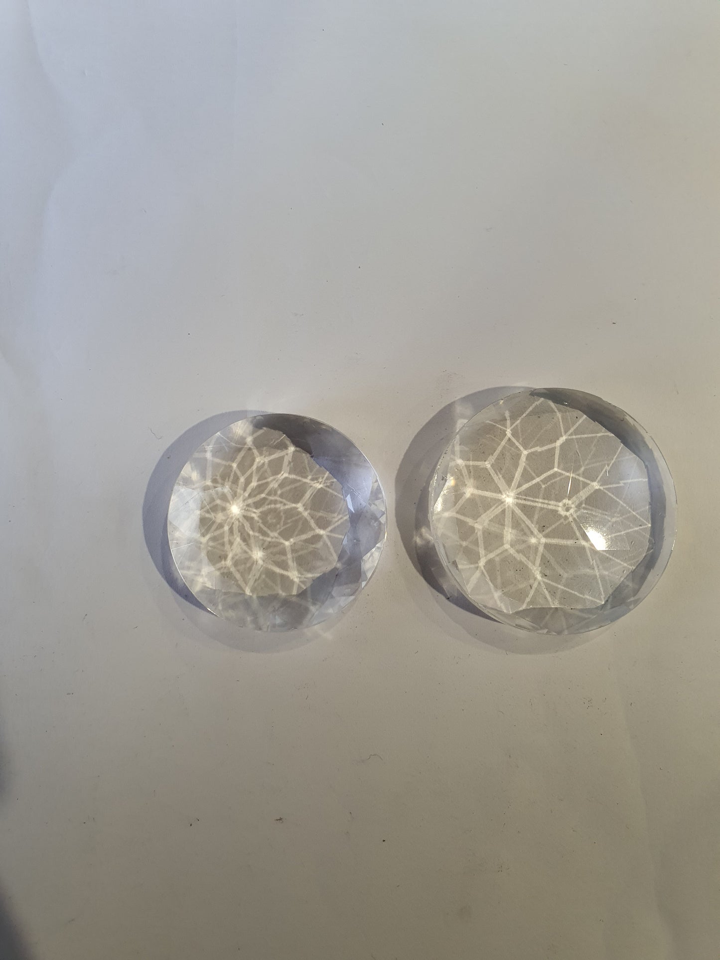 Round Clear Faceted Jewels (Double Faceted) T