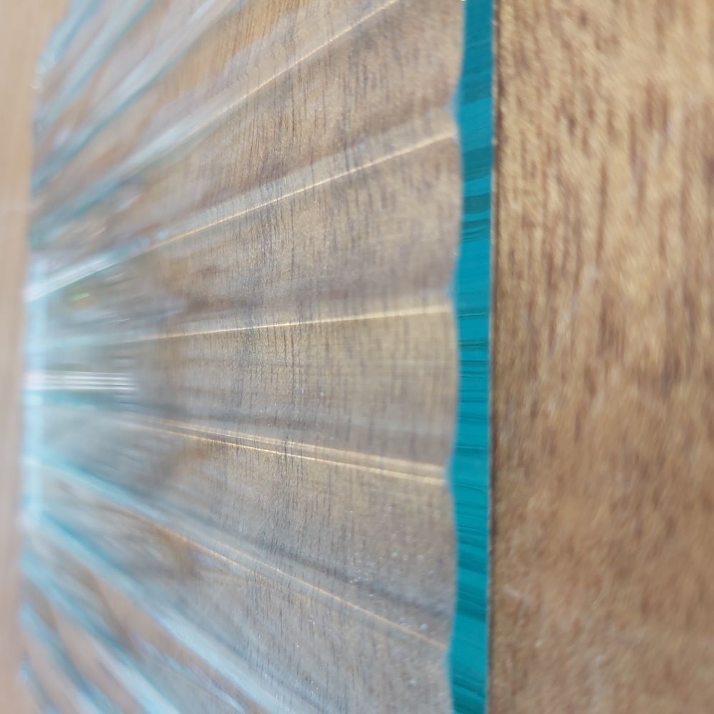 Clear Narrow Reeded T