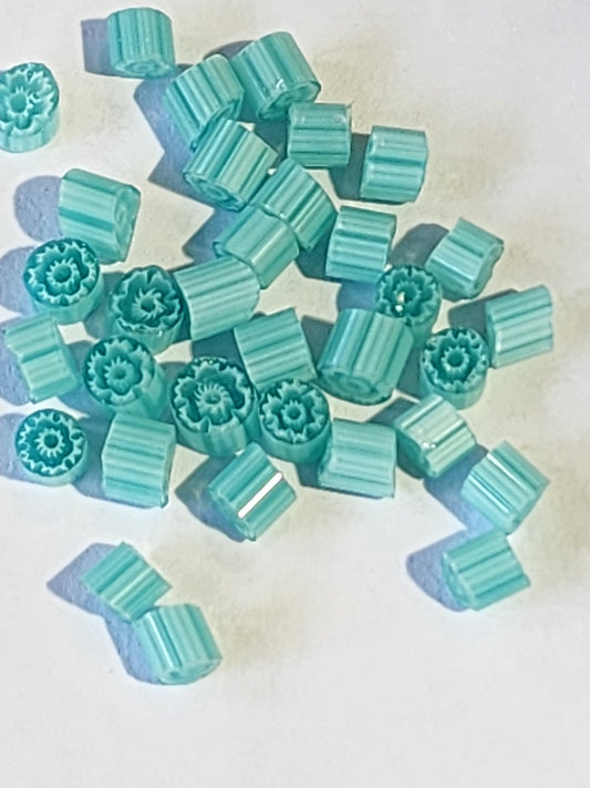 Teal Flowers T (4/5mm)