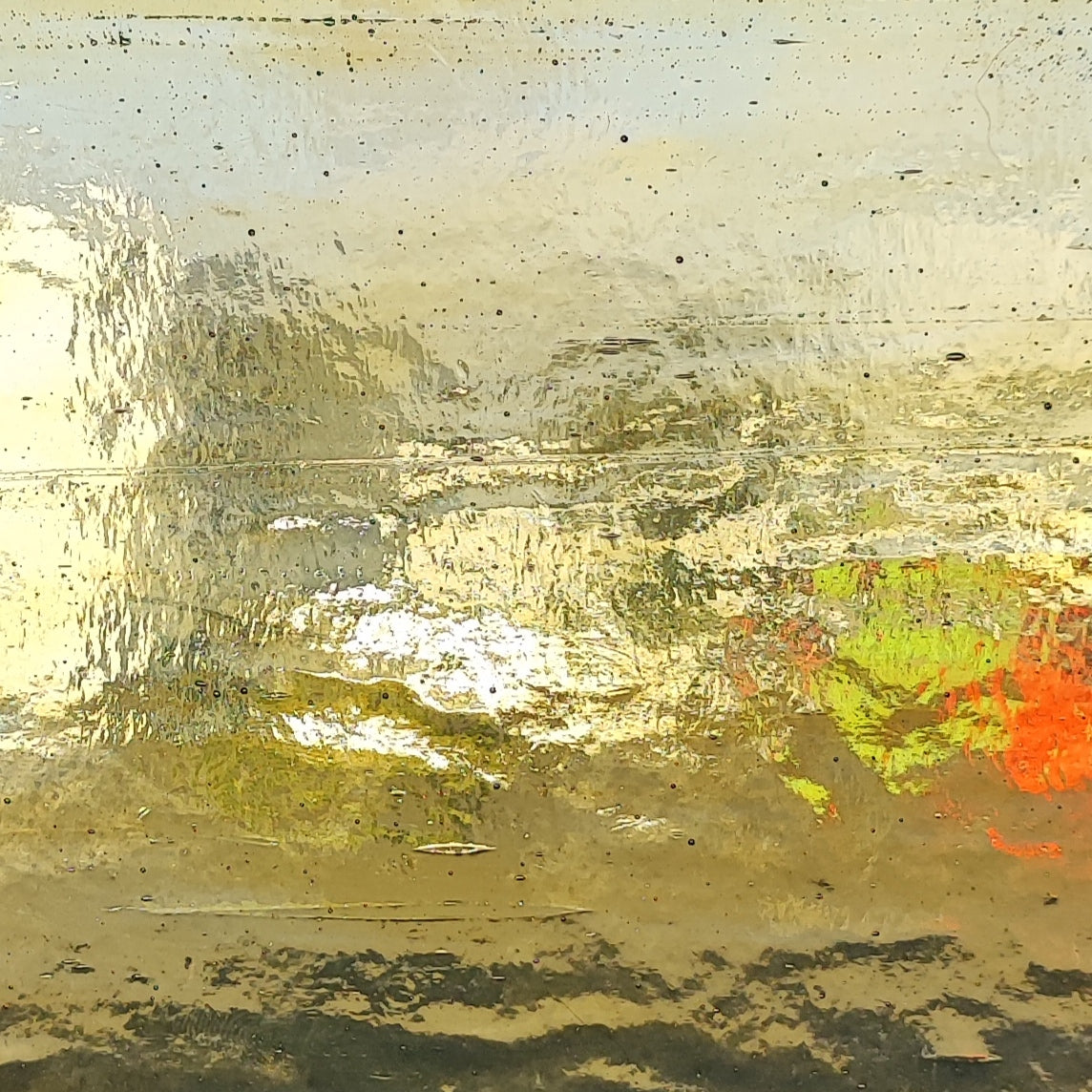 Medium Amber / Streaky Clear T