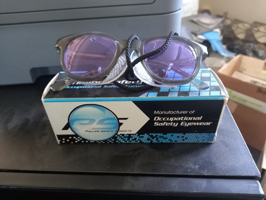 Didymium Plus Glasses with Plastic Frame